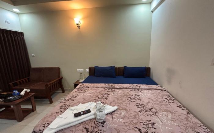 Hotel Santhi Comfort Near Manyata Tech Park