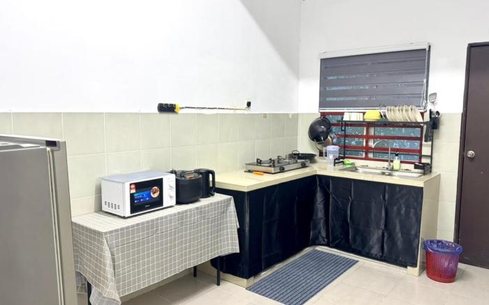 Salak Lestari Homestay Klia/Klia2