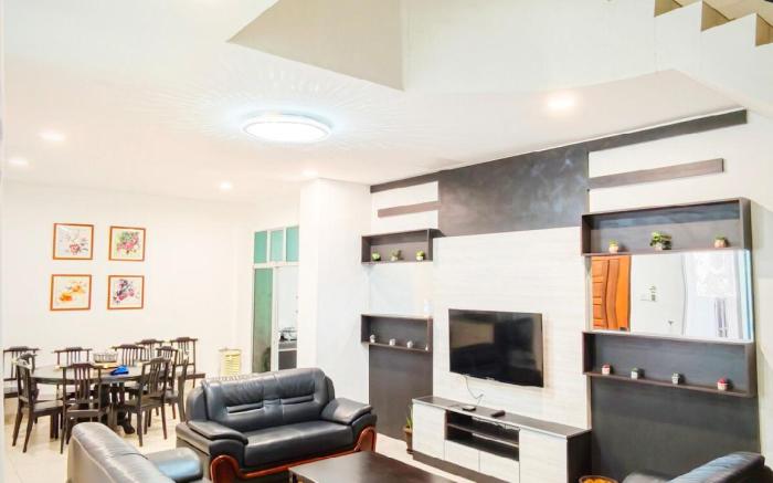 Spacious Penthouse/5B5B/Max18 pax/ kitchen/12 beds