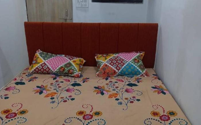 Ramesht paying guest house 