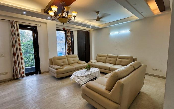 4 BHK Luxury Apartment , Saket