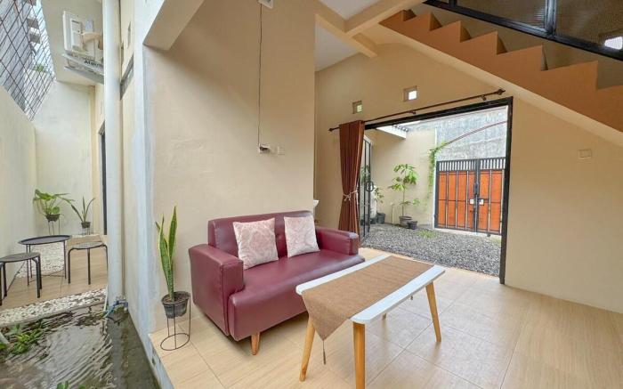 DAAF House (2 Bedroom Brand New Bangunjiwo)