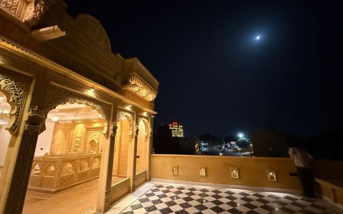 GARH ADHIRAJ A LUXURIOUS BOUTIQUE HAVELI