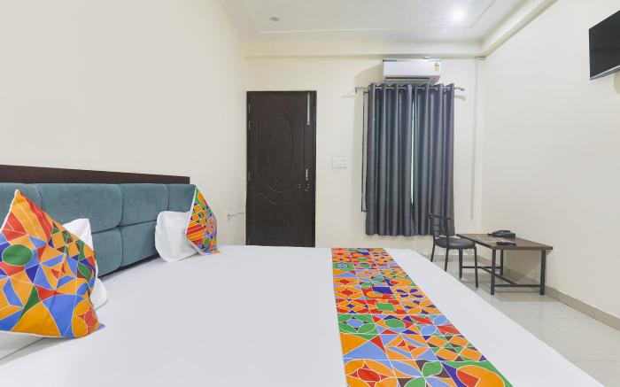 FabHotel JP International