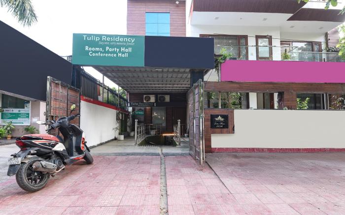 FabHotel Tulip Residency