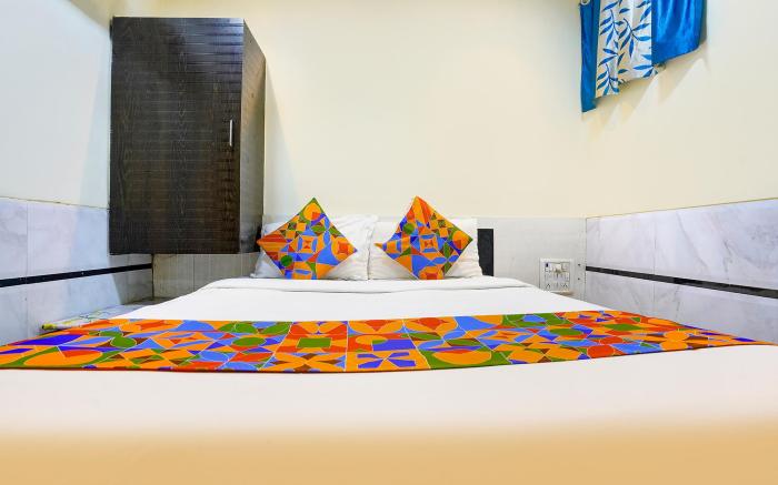 FabHotel Sion Residency