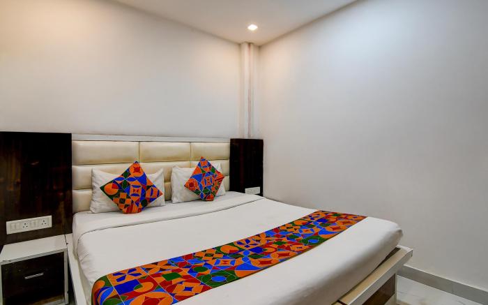 FabHotel Royal Palace Ruby