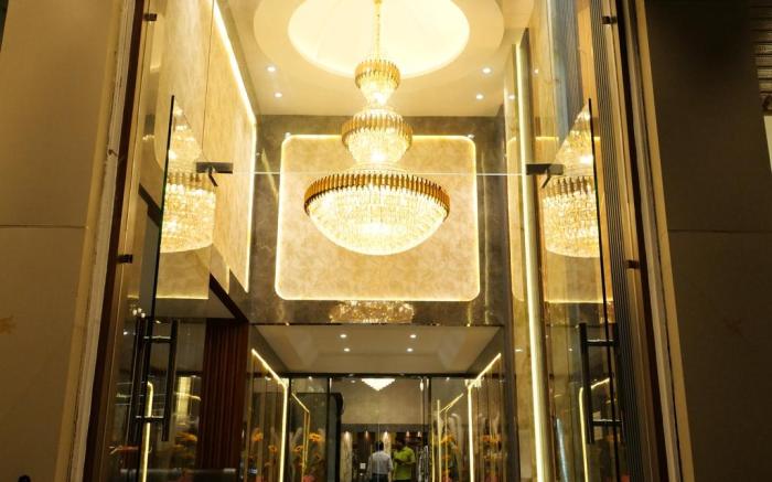 RR Hotel & Restaurant