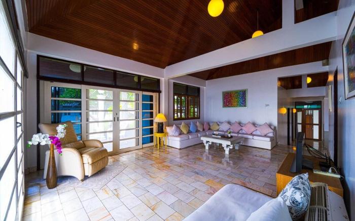 Oceanfront 6 Bedroom Twin Villas (OV6)