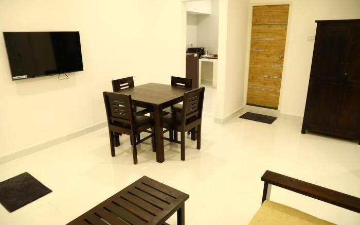 T Nagar 2BHK Flat Chennai Cntrl Shopping G2 Tulsi