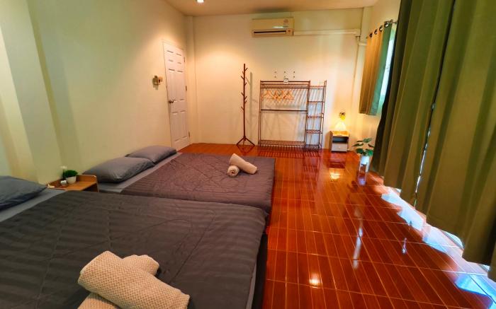 Green house villa bangsean 