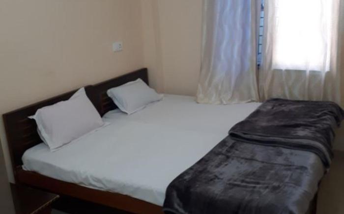 SK international Guest House Bodh Gaya 