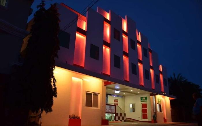 R. Lapid's Resortel ll (4 rooms, 20 pax) or More