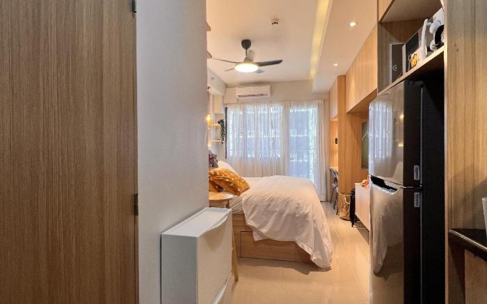 Hotel Living Shore Residences Parking Included