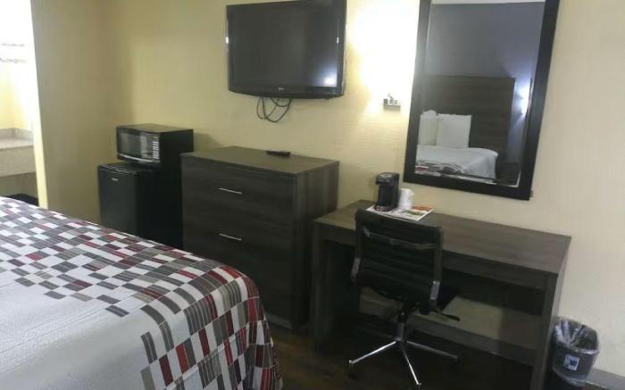 Red Roof Inn Hampton Coliseum