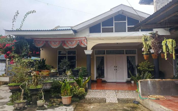OYO 94841 Alodia Homestay Family