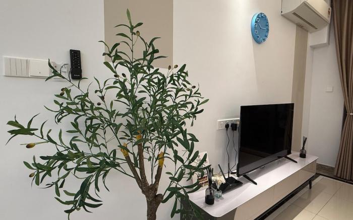 R&F Seine Region Bright Home (Dual Key)