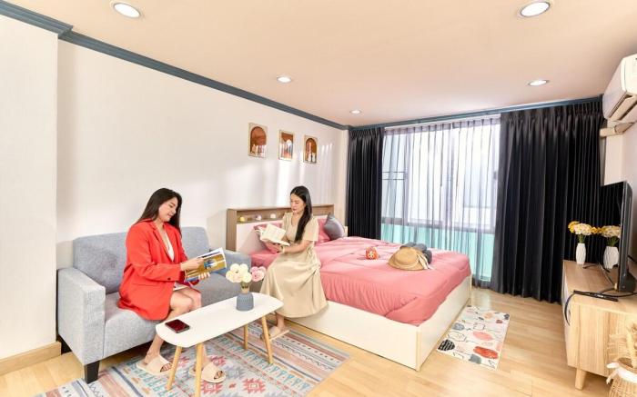 Room with Jacuzzi at Srinakarin