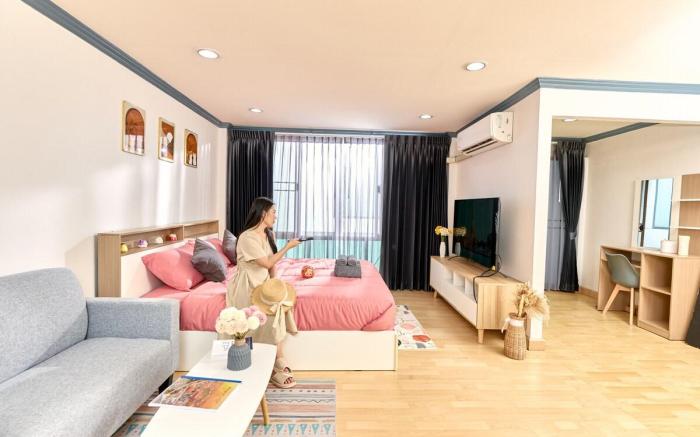 Room with Jacuzzi at Srinakarin