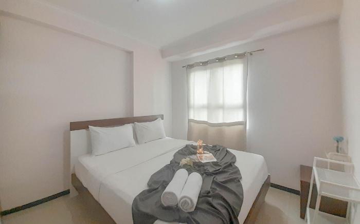 Basic 2BR at Gateway Pasteur Apartment By Travelio