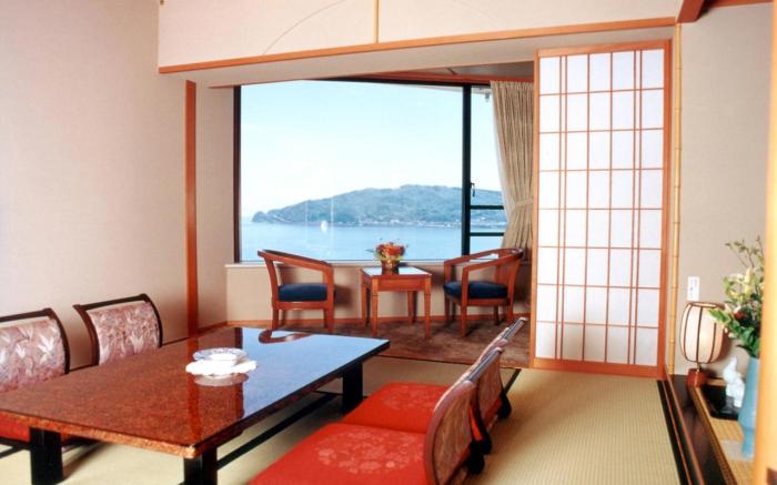 Ito Onsen Hotel Sun Hatoya