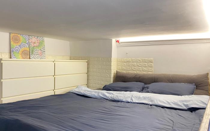 {颡道}富民路/静安区/外滩/东方明珠/陆家嘴/豫园/人民广场/南京路步行街/独享一居室