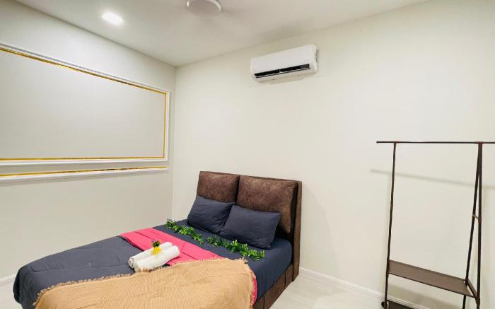 A28 Hello Baby Homestay Dato Onn (15Pax) Netfix