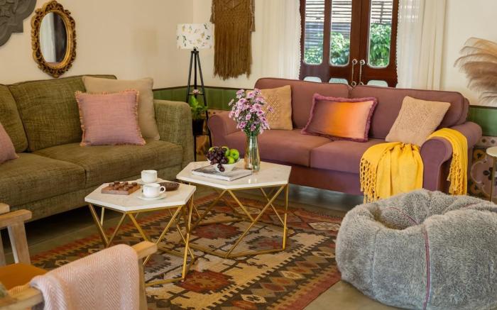 Fable by RÊVE/stdalone pvt pool hot tub & caretake