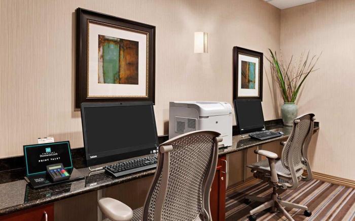 Embassy Suites by Hilton Kansas City Plaza