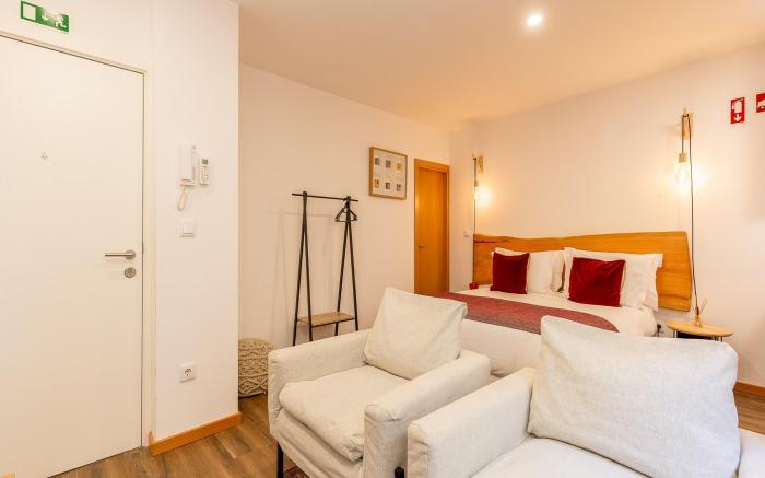 Charming 1-Bedroom Apartment in Oporto
