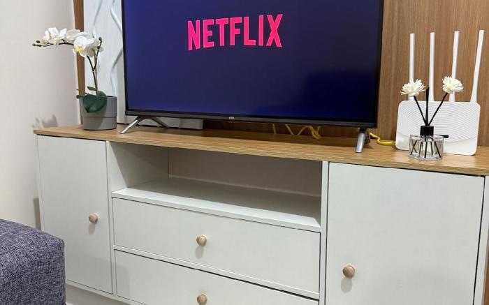 Red Residences • Cozy Condo in Makati • Near NAIA