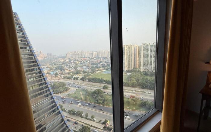 Modern Studio in Galaxy Blue Sapphire Mall, Noida