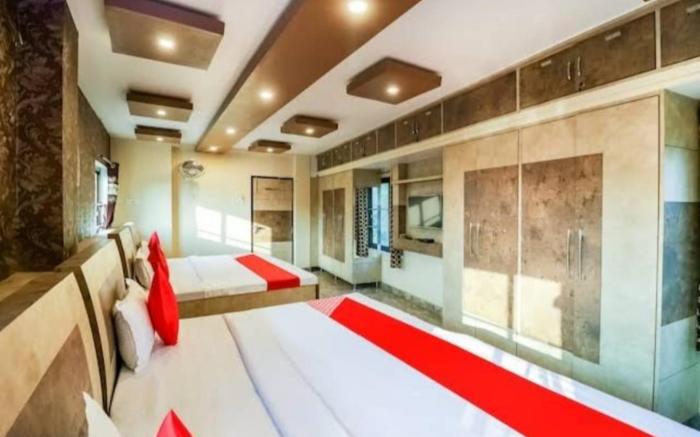 Goroomgo Shiva Inn Varanasi