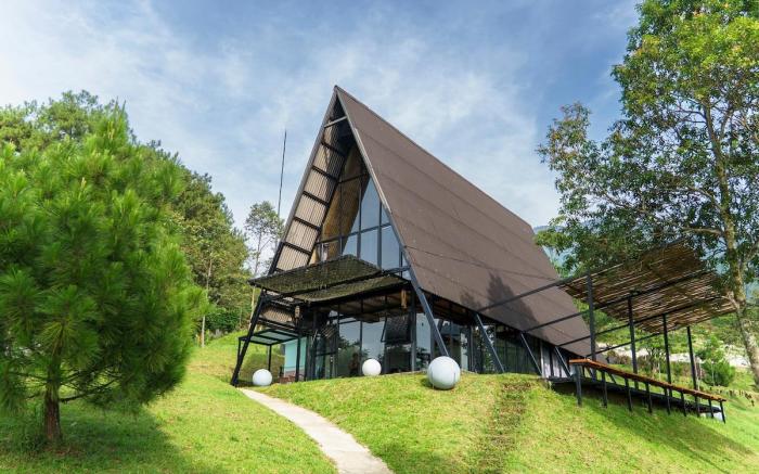 Retreat farm hill villa nature fog sunrise for 23