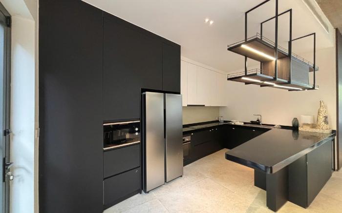 Ray villa 01 - 6br with pool in Thao Dien