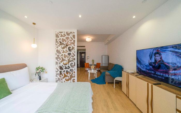 Tyms Stylish 1BR APT Xujiahui Jiahui International