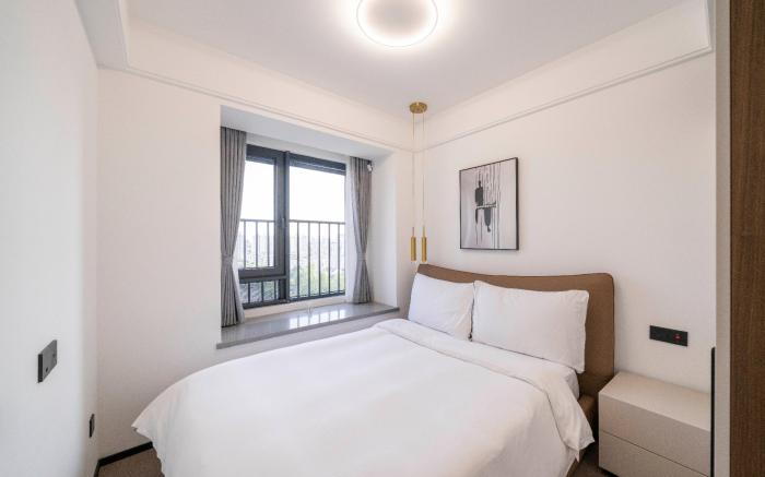 Tyms Deluxe 3BR 2BA APT Hongqiao Jianfa Jingyuan