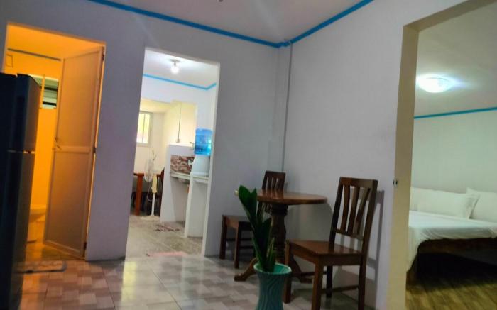 Few walks-beach;Hot/Cshower;privatekitchen;terrace