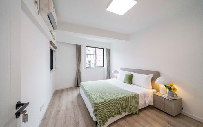 Tyms Parisian 2BR APT Hongqiao Paris Classic