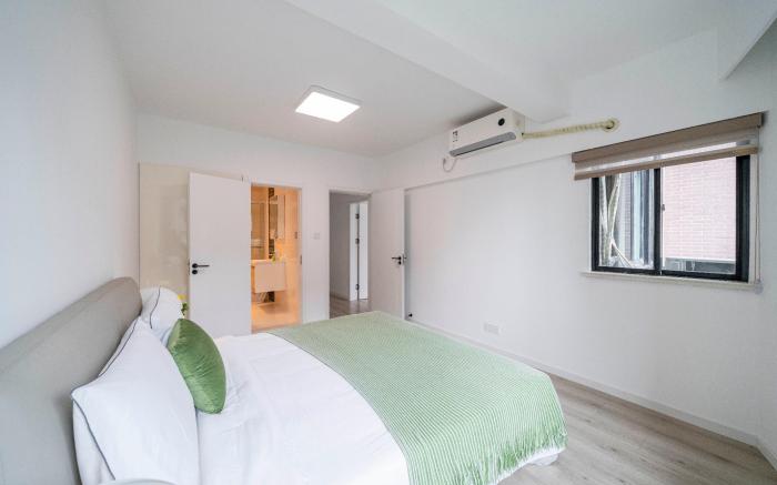 Tyms Parisian 2BR APT Hongqiao Paris Classic