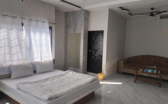 Hotel Anmol and Resort 