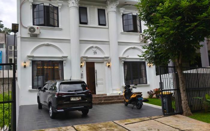 Villa sentul City sewa harian kolam renang roftop