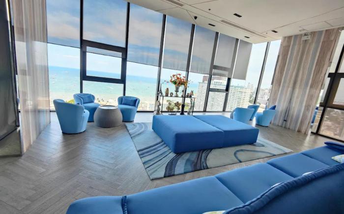 Best Location of Pattaya, Infinity Pool Walk To The Beach