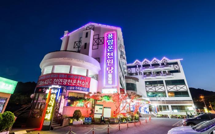 Benikea Hotel Cheong Do Spring