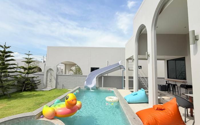 iL Mare Pool Villa Cha-am