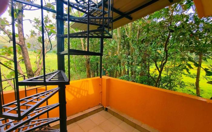 La Courtyard Yelagiri