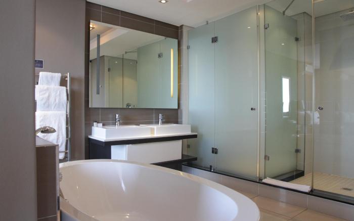 Crystal Towers 601 2 Bedroom Apartment