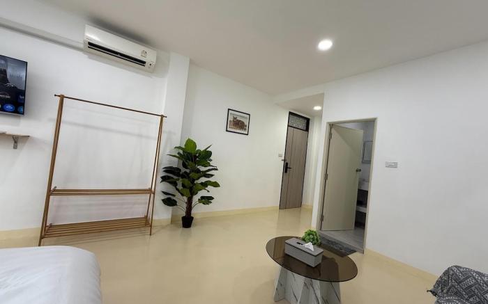 Wow hostel,Phrakanong BTS (202)