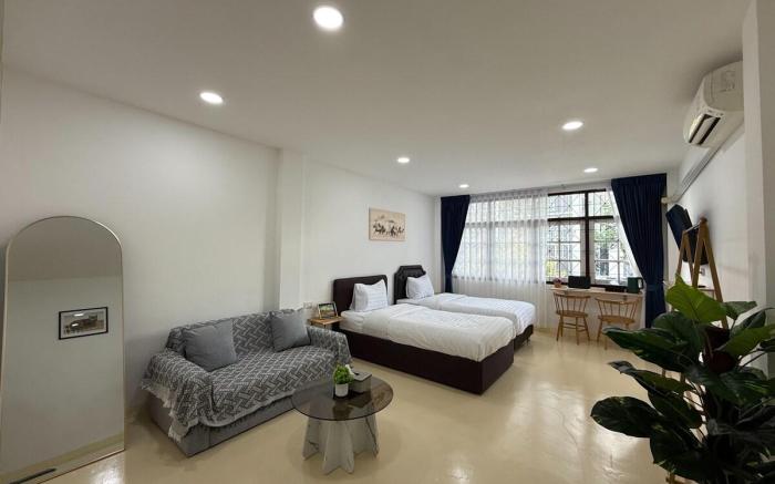 Wow hostel,Phrakanong BTS (202)