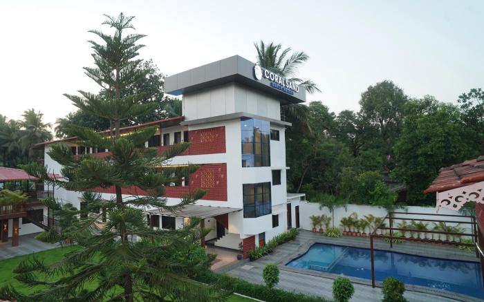 Coral Sand Beach Resort By Privy Stays